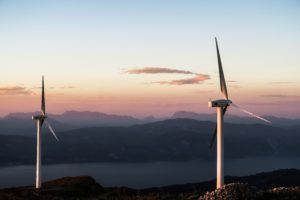 Cross-party commission announces plan to take the UK to net-zero