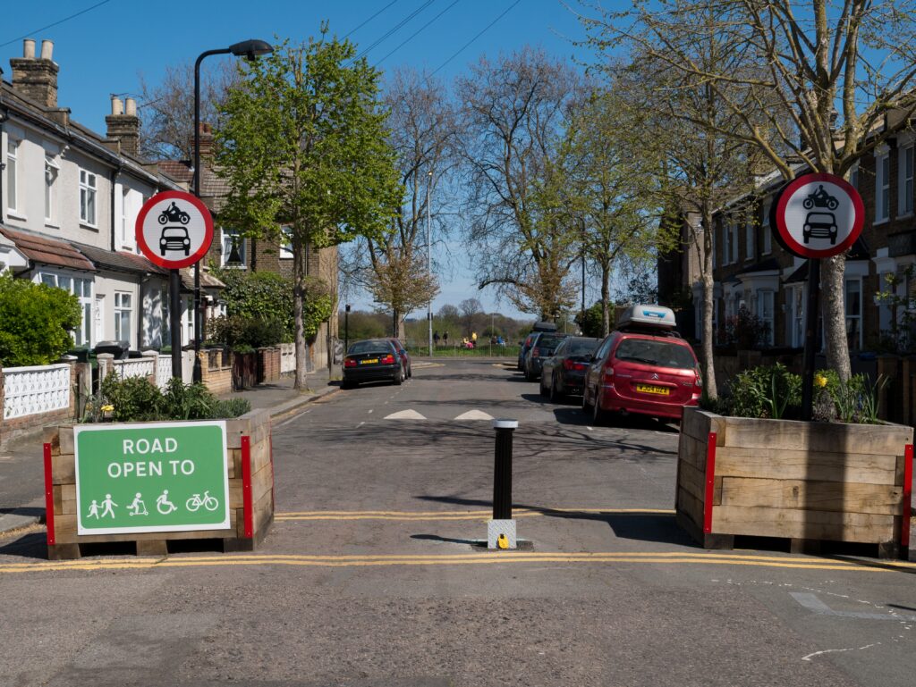 Low-traffic neighbourhoods found to be popular despite criticism