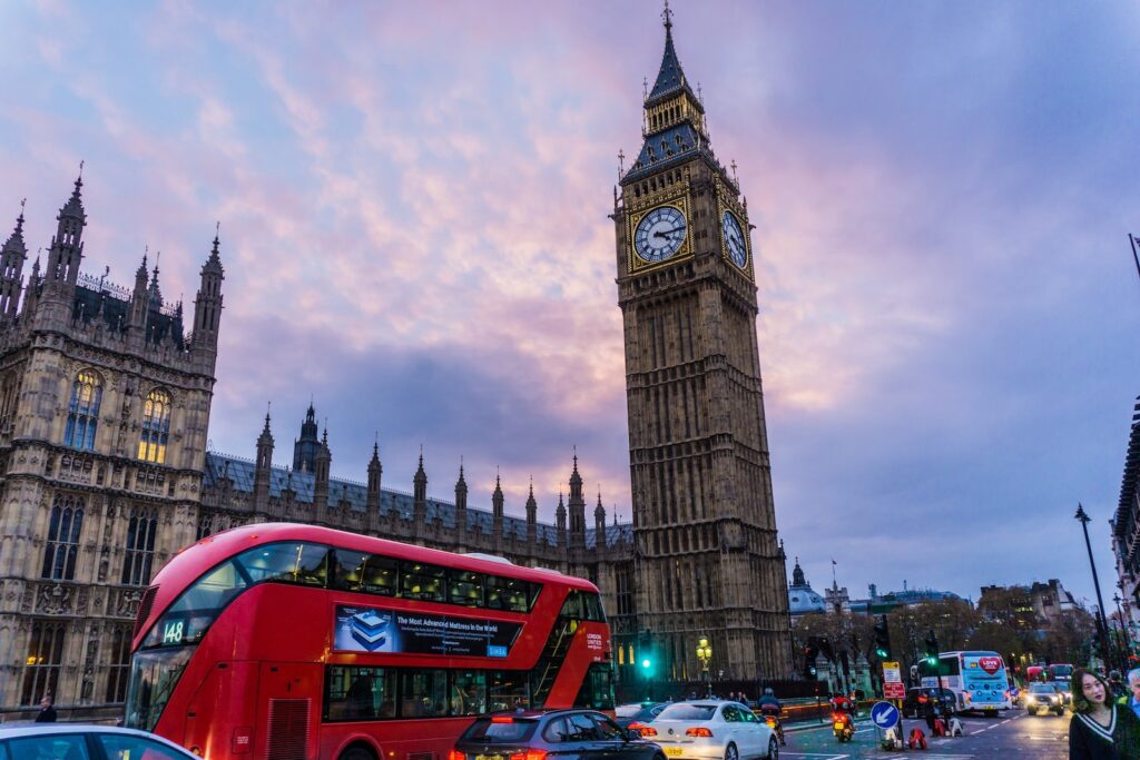 London Councils bridge together to avoid ‘bidding wars’